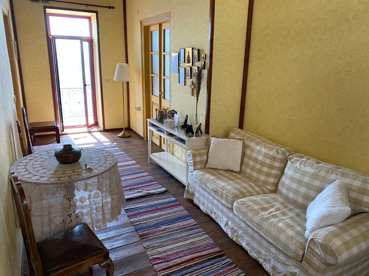미팀나 Molyvos Boutique House 아파트 외부 사진